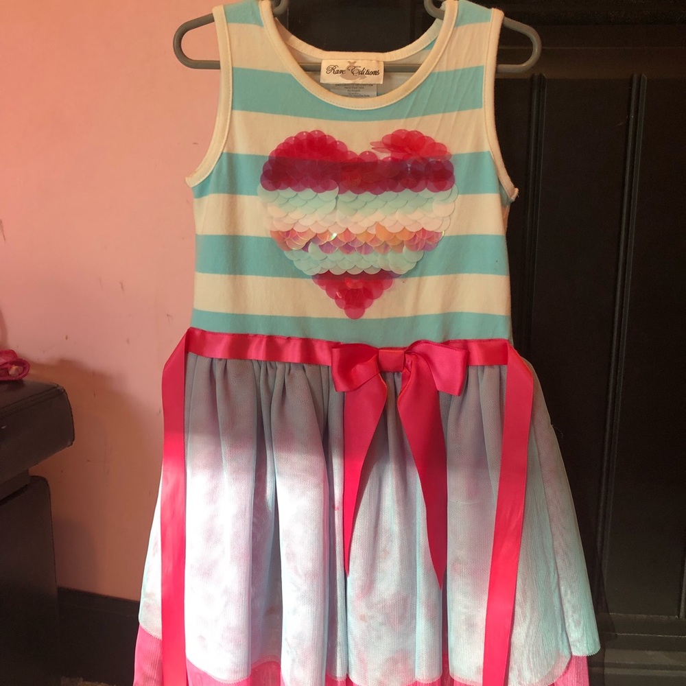 Girl’s size 5 Dress